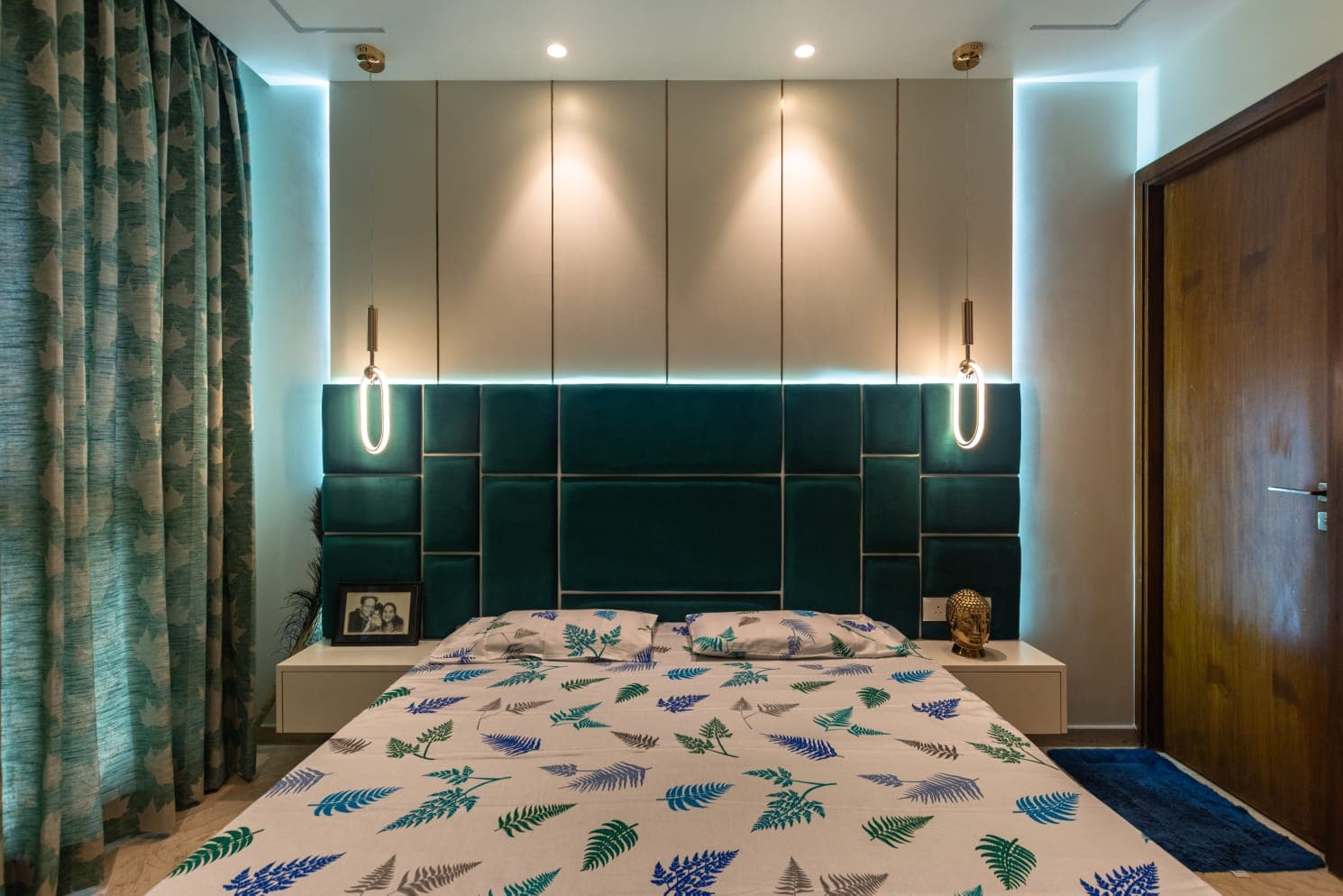 Vaibhav mahajan Hiranandani powai mumbai 2 bhk residental project 750 sqft