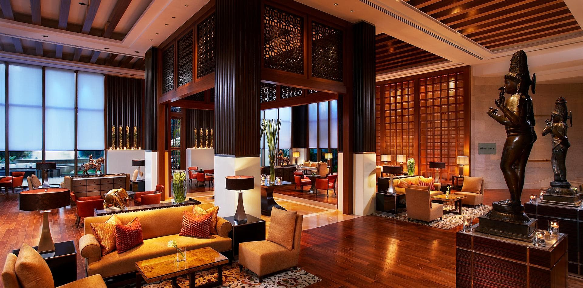 Luxury Hotel Lobby Design