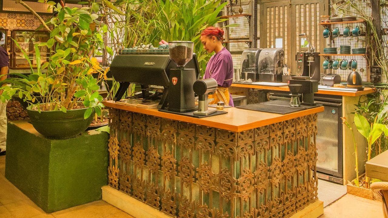 Boho and Artistic Café Interiors