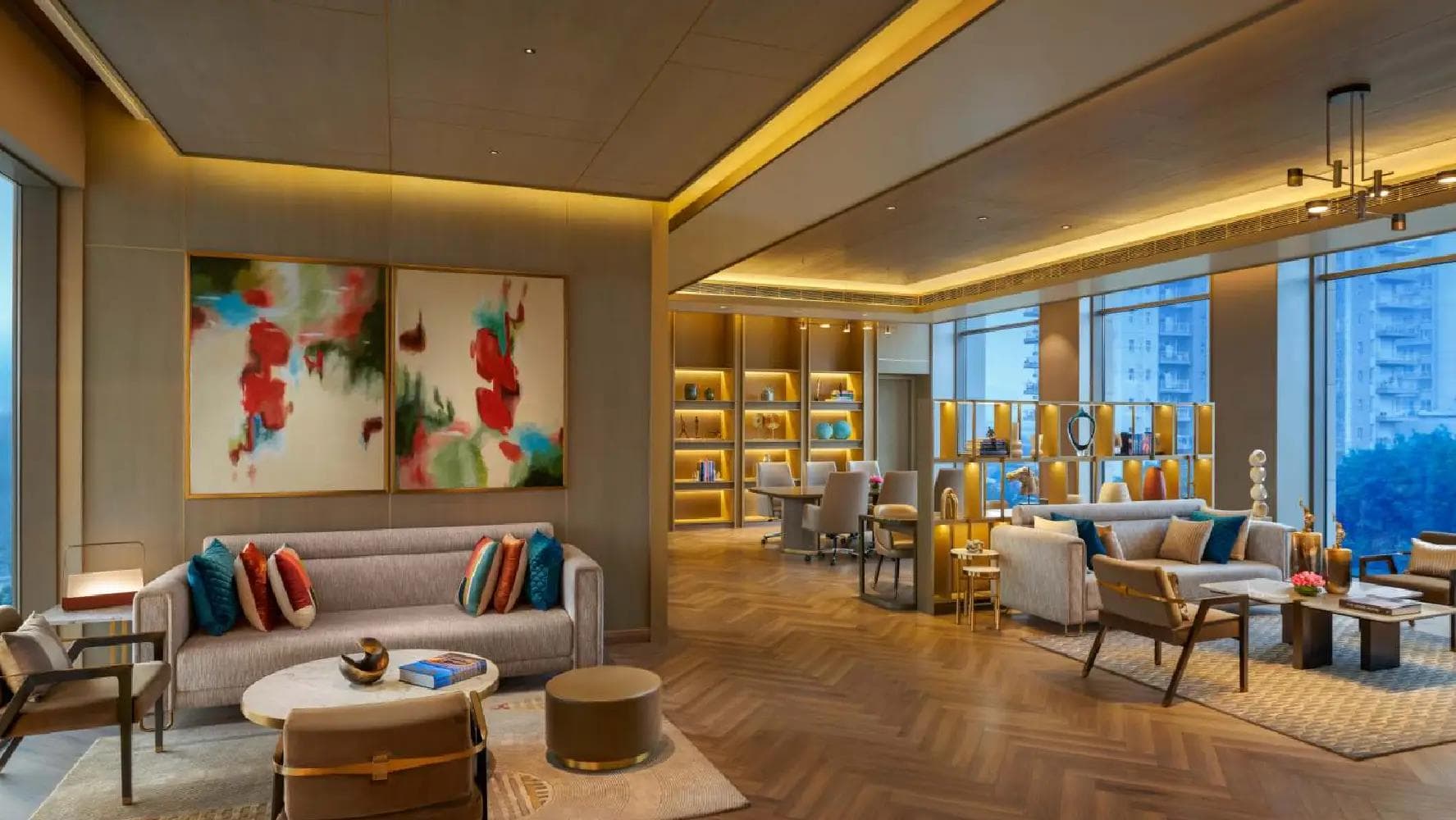 VIP Lounge & Personalized Shopping Area
