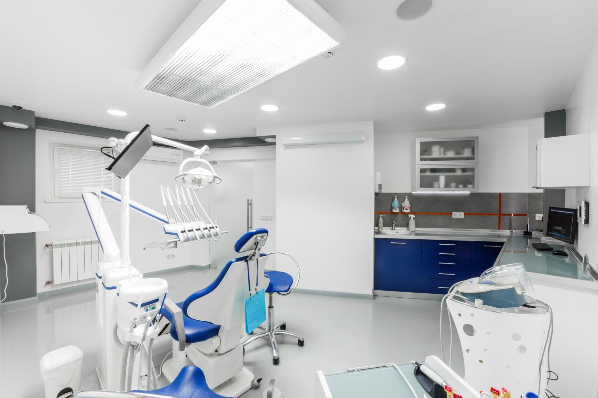 Modern dental clinic interior design in Lucknow with premium reception and patient friendly layout